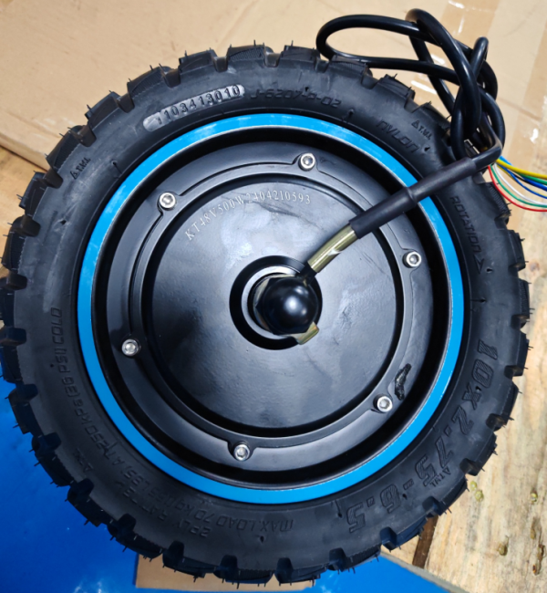 EverCross A1 Motor Blau Reifen